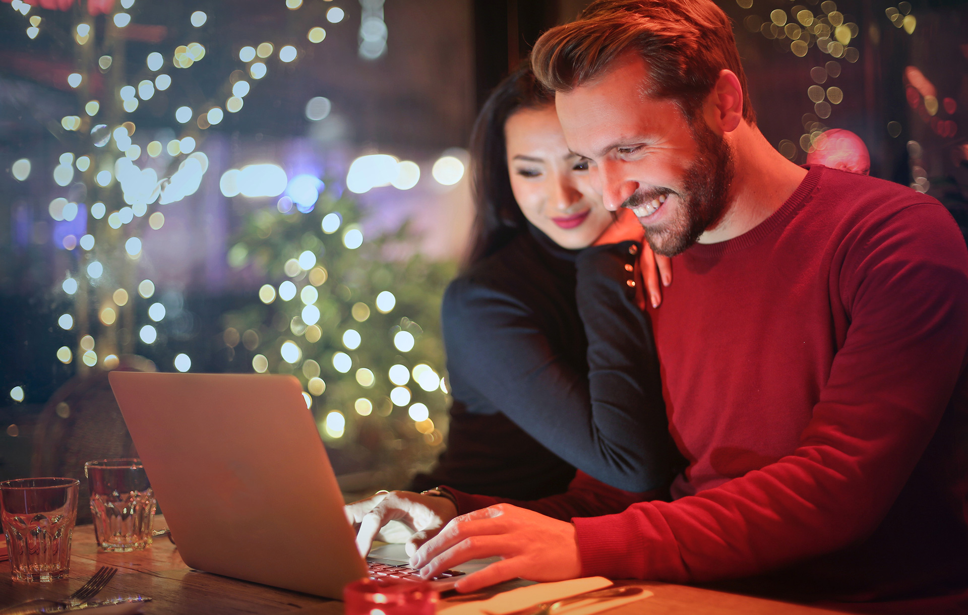 Christmas eCommerce: Keep it merry and stress-free!